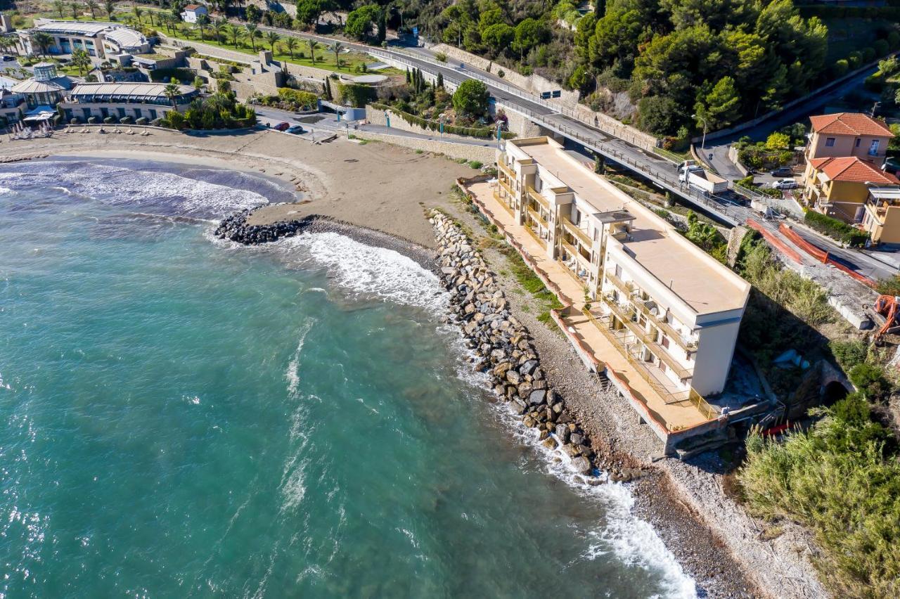 Apartmán Terrazza Sul Mare San Lorenzo al Mare Exteriér fotografie